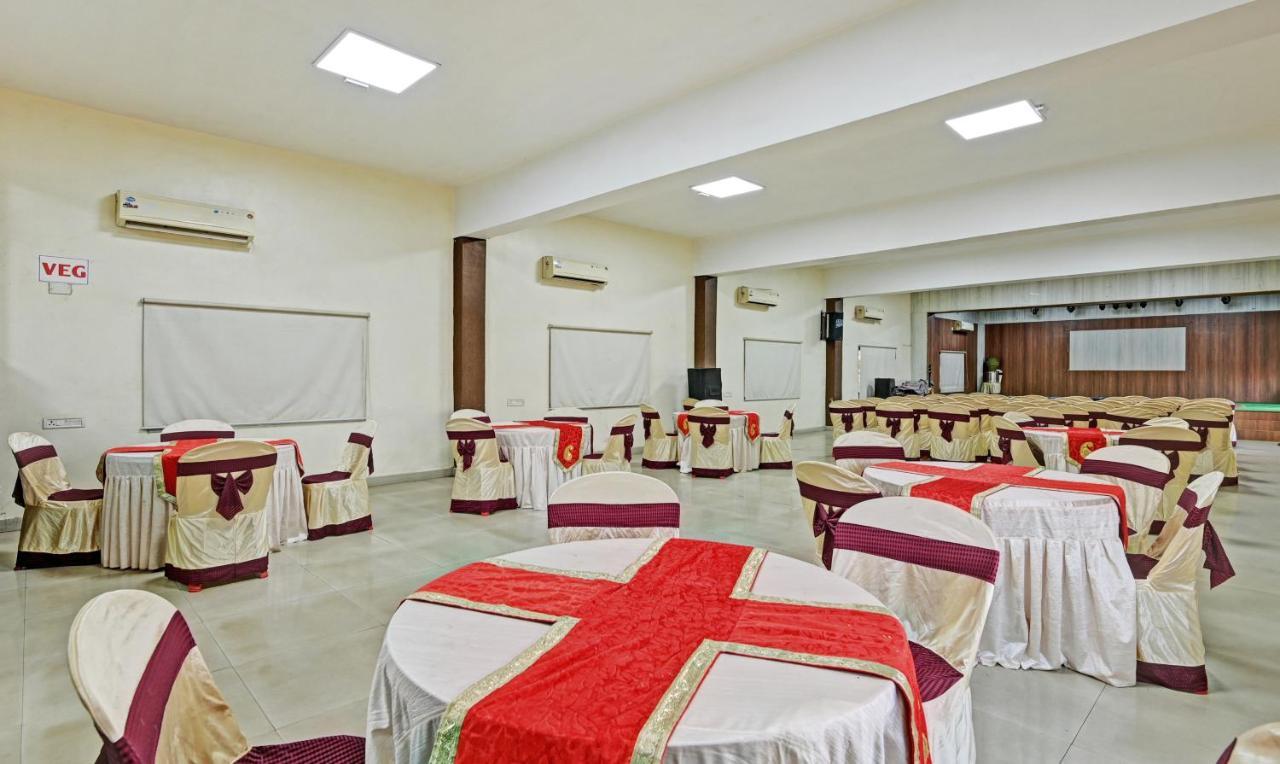 Treebo Trend Paradise Convention Rasulgarh ブバネーシュワル エクステリア 写真